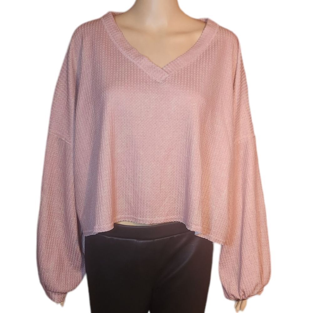Peach Love California Shirt Cropped Dusty Rose Womens Size Medium